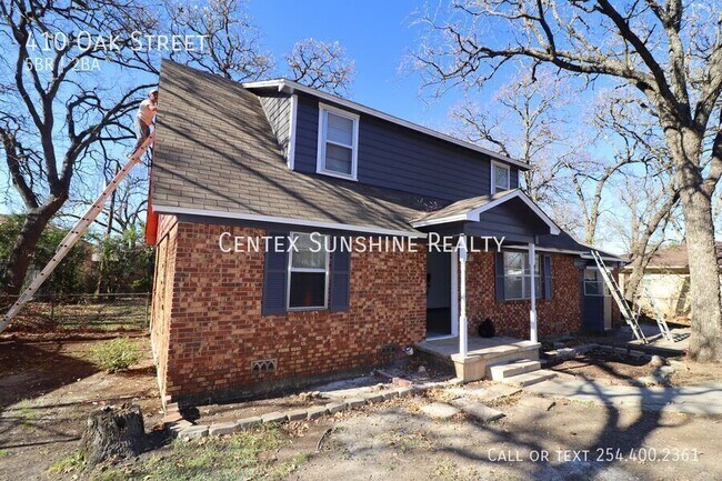 410 Oak St Copperas Cove, TX 76522 photo 2