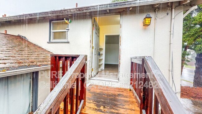 140 Ridgway Ave Santa Rosa, CA 95401 photo 3