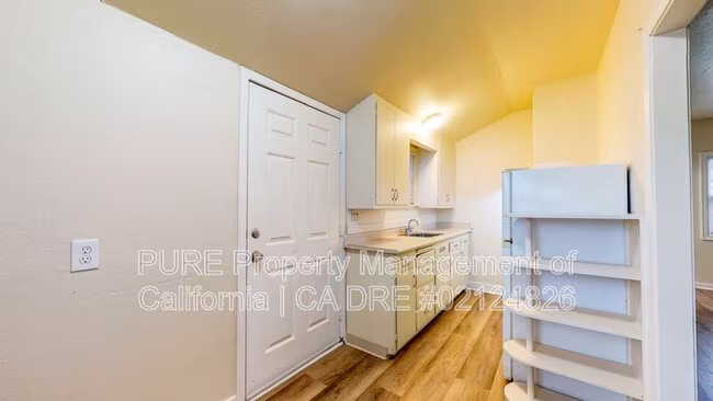 140 Ridgway Ave Santa Rosa, CA 95401 photo 4