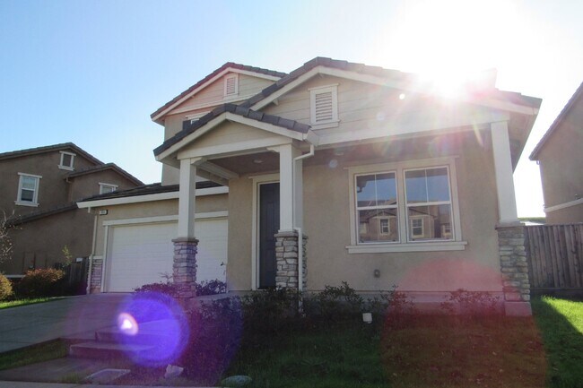 1064 Ashbridge Bay Dr Pittsburg, CA 94565 photo 2