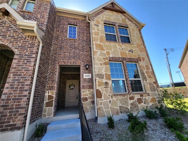 2201 Steer Creek Pl Mesquite, TX 75149 photo 2