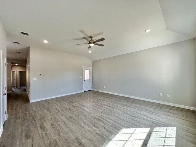 1211 Antelope Trail Temple, TX 76504 photo 3
