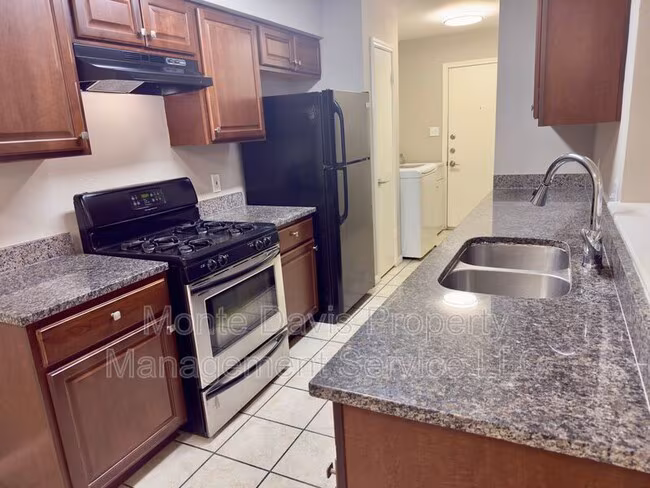 2012 Margalene Way Austin, TX 78728 photo 2