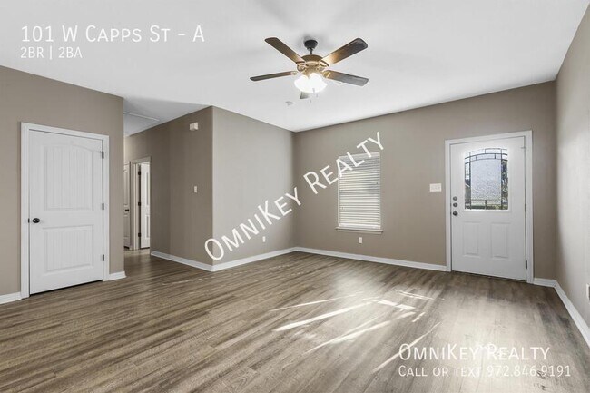 101 Capps St Rio Vista, TX 76093 photo 2