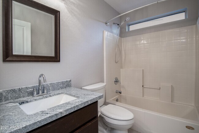 10458 E Karen Dr Scottsdale, AZ 85255 photo 3
