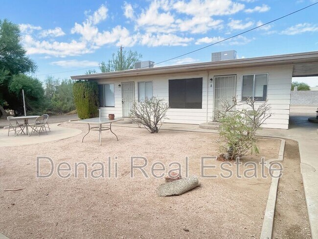 1211 W Apache Trail photo 3