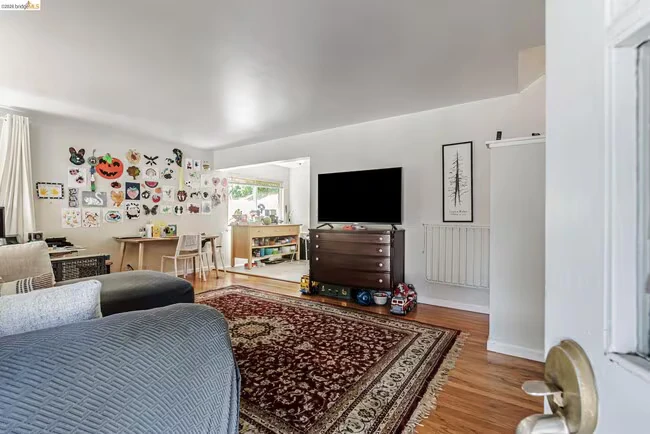 2050 Donald Dr Moraga, CA 94556 photo 5