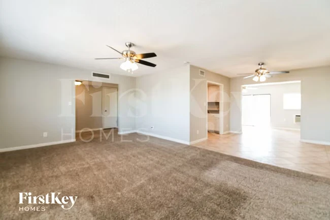 3238 S Evergreen Rd Tempe, AZ 85282 photo 5