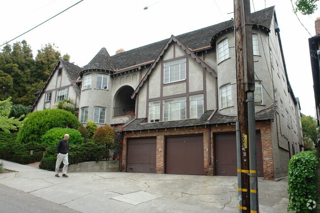 1815 Spruce Street, Berkeley, CA 94709 photo 2
