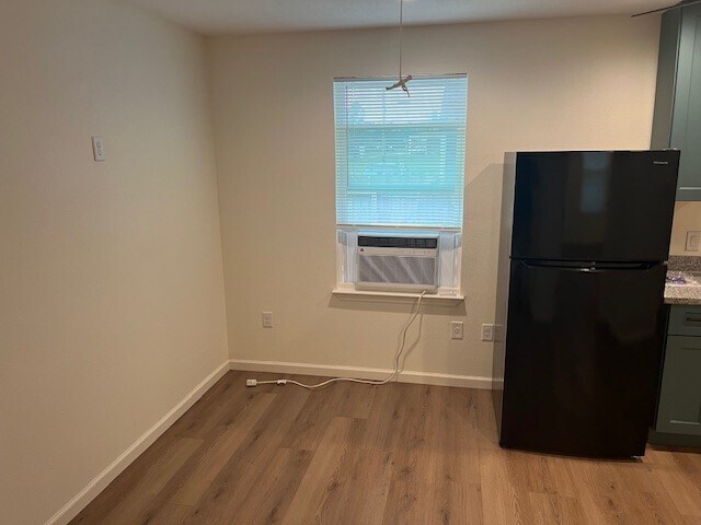 535 Plymouth Street, Houston, TX 77022 photo 5