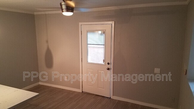 5202 N 8th Pl Phoenix, AZ 85014 photo 3