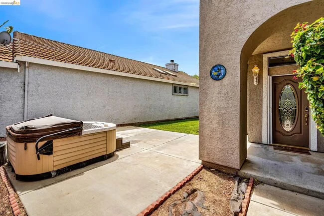 2451 Cherry Hills Dr Discovery Bay, CA 94505 photo 5
