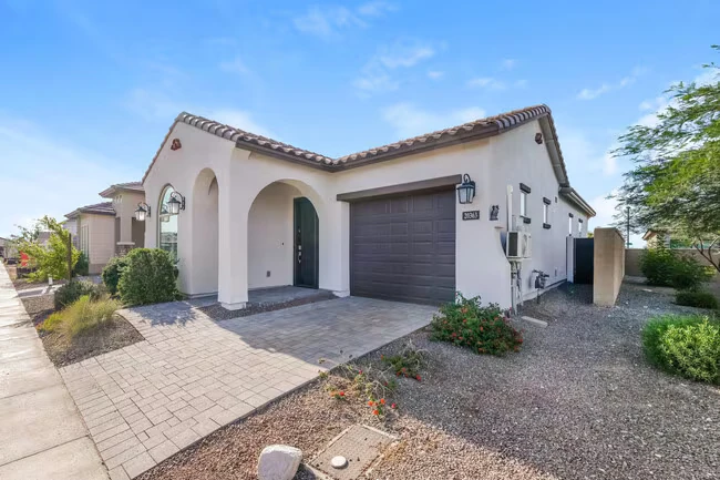 20363 W Sells Dr Buckeye, AZ 85396 photo 3