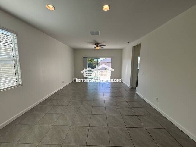24037 W Zak Rd Buckeye, AZ 85326 photo 4