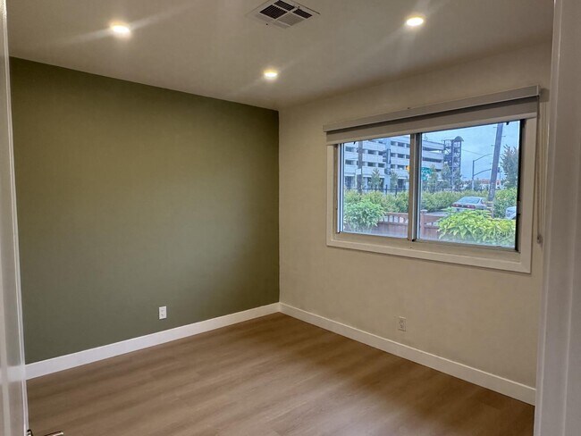 1 Pacific Ave San Bruno, CA 94066 photo 4