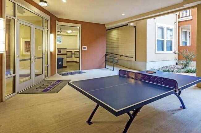 4000 Hulen Pl Fort Worth, TX 76107 photo 4