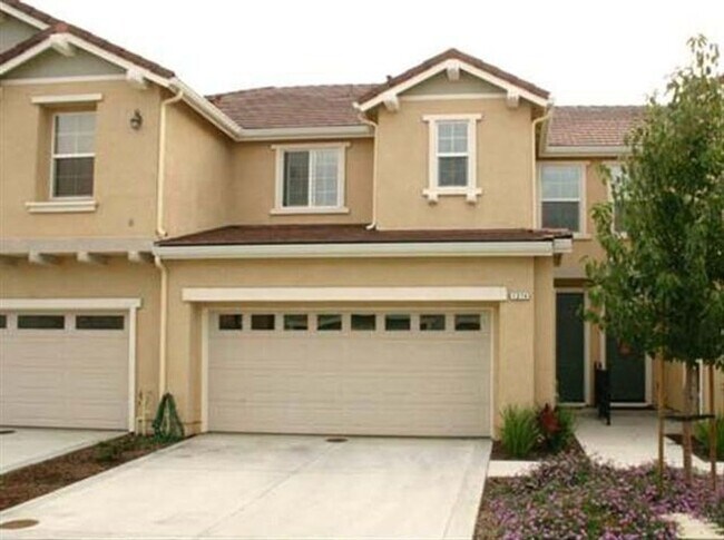1376 Reagan Way, Brentwood, CA 94513 photo 2