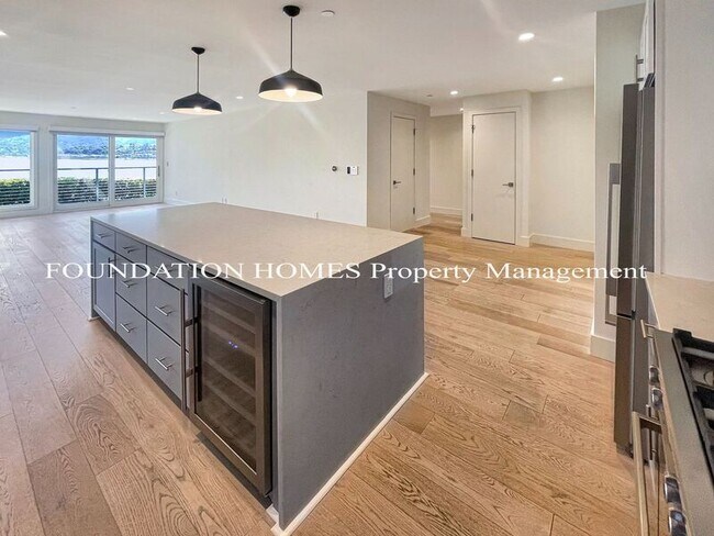 100 Barbaree Way Strawberry, CA 94920 photo 5