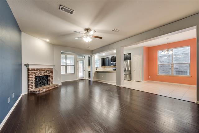 10620 Sexton Drive, Mckinney, TX 75072 photo 2