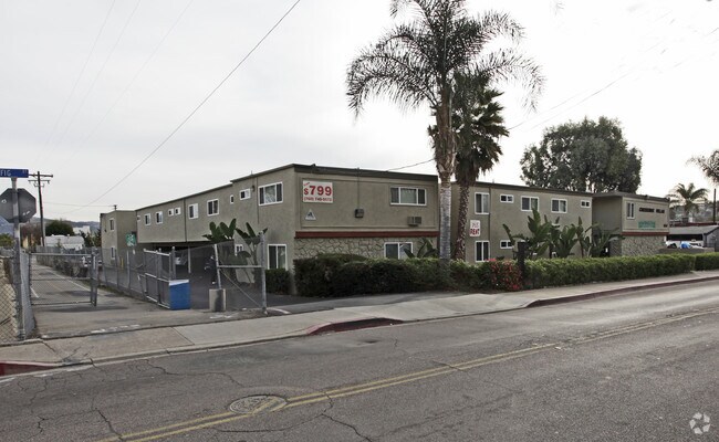 Creekside Villas photo 4