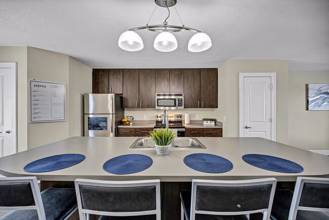 The Avenue at San Marcos Apartments photo 2