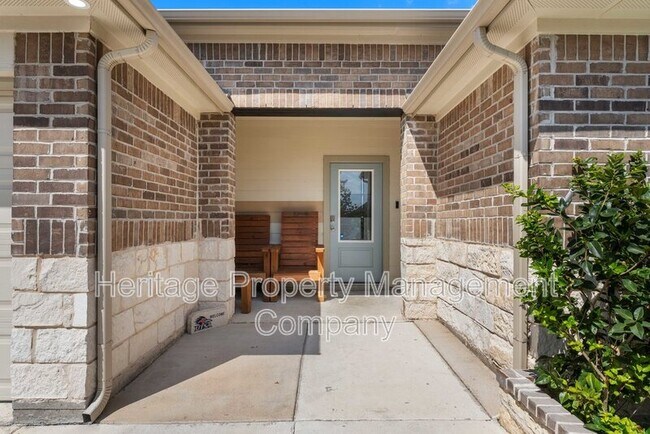 829 Margay Lp Seguin, TX 78155 photo 3