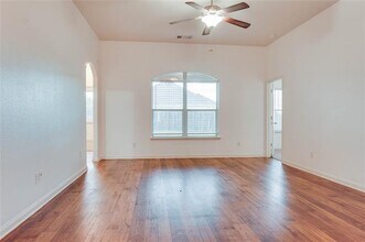 1232 Switchgrass Lane, Crowley, TX 76036 photo 2