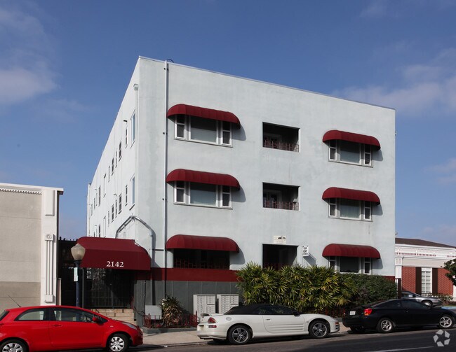 2142 Fifth Avenue, San Diego, CA 92101 photo 2