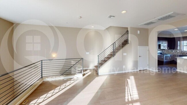 2090 S Dorsey Ln Tempe, AZ 85282 photo 5
