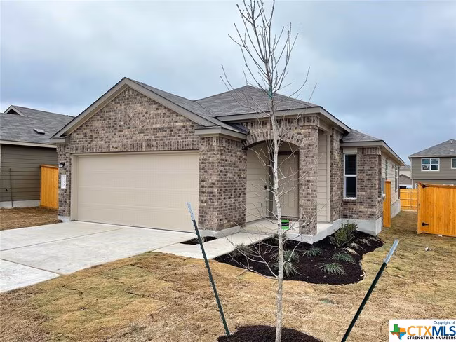 108 Guardian Angel Ct Jarrell, TX 76537 photo 3