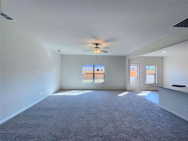 1946 Canterbury Dr Seagoville, TX 75159 photo 3