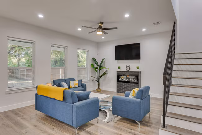 4120 Tram Dr Dallas, TX 75212 photo 2