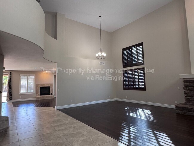 27313 N 23RD Lane photo 2