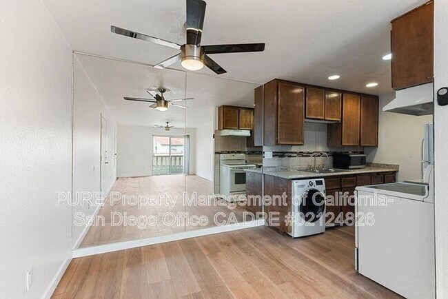 1551 Broadway Chula Vista, CA 91911 photo 3
