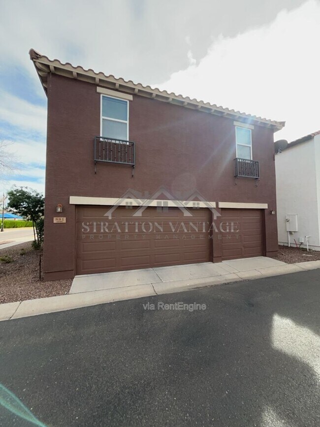 881 S Adam Way photo 4