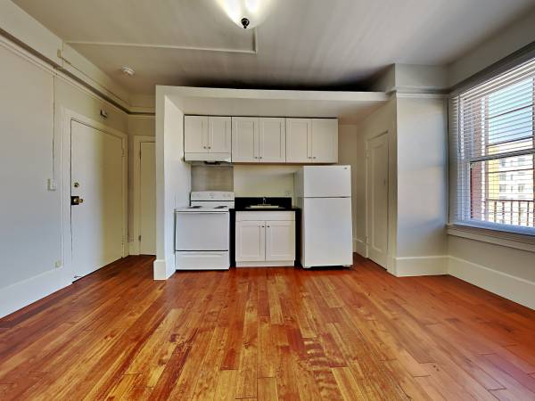 Apartments on 13th St · Oakland photo 5
