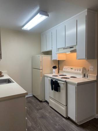 1BR/1BA Apartment on Branham Lane Near Dent Avenue · San Jose