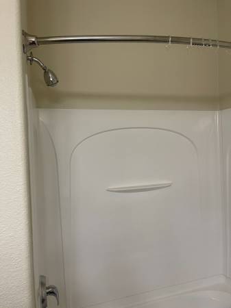 2BR/1BA Apartment on Prospect Avenue · Santa Rosa photo 3