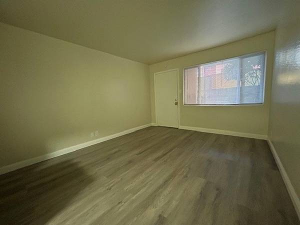 1BR/1BA Apartment on Haste St · Berkeley photo 5