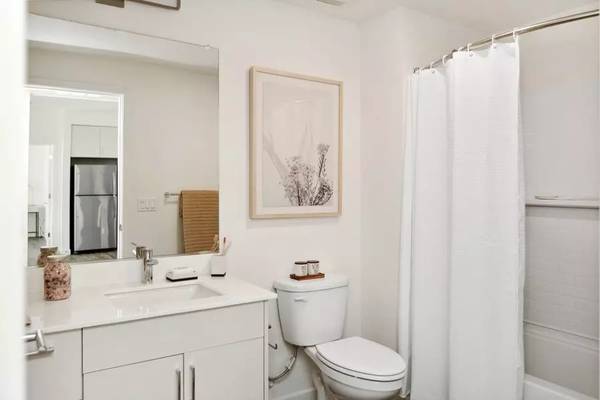 Apartments on Yolanda Ave · Santa Rosa photo 2