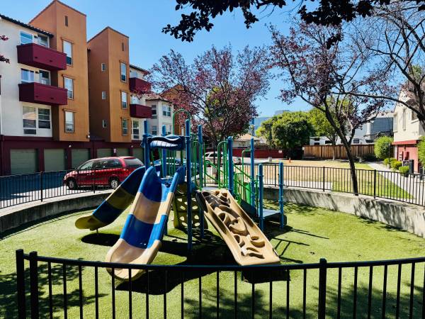Plaza Maria Apartments photo 2