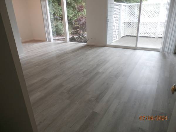 2BR/1BA Apartment on Pine Hill Rd. A · Mill Valley photo 5