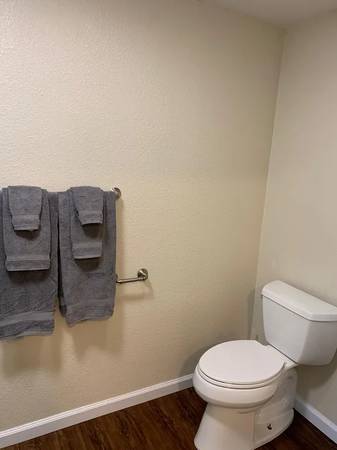 0BR/1BA Apartment on E Lake Ave · Watsonville photo 5