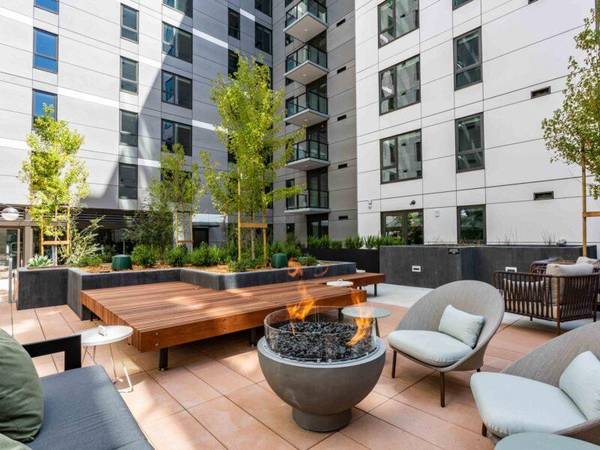 1BR/1BA Apartment on Jones St · San Francisco photo 3