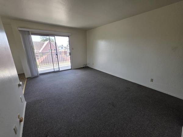 Apartments on Blake Street · Berkeley photo 5