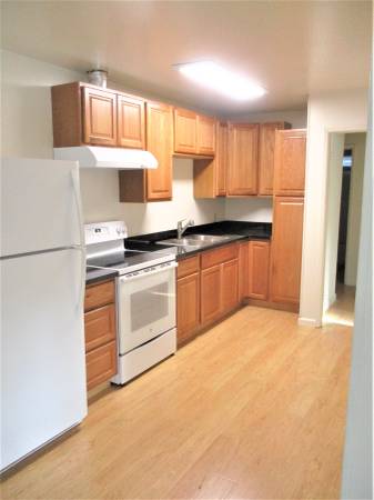 Apartments on Clay St. · Santa Cruz photo 5