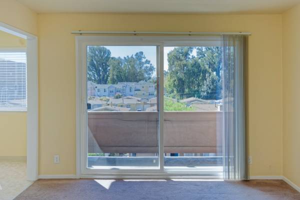 236 Sunnyside Dr photo 5