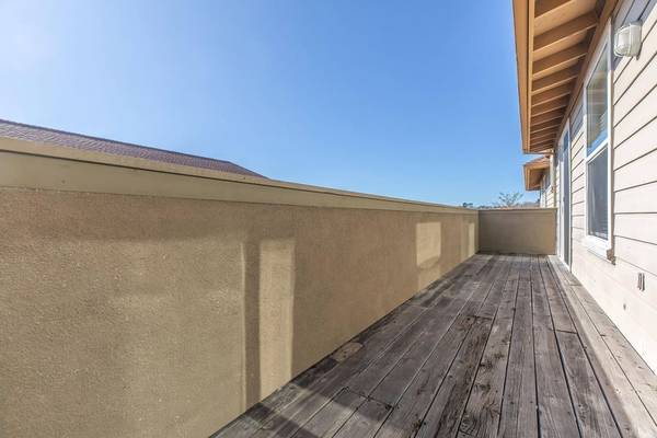 Single Story Home Located in the hills of El Cerrito photo 3