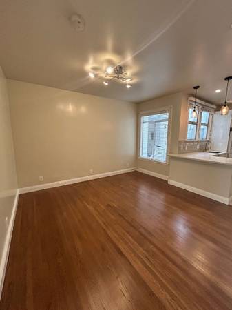 2BR/1BA Apartment on Broderick Street · San Francisco photo 3