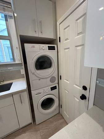 2BR/1BA Apartment on Broderick Street · San Francisco photo 5
